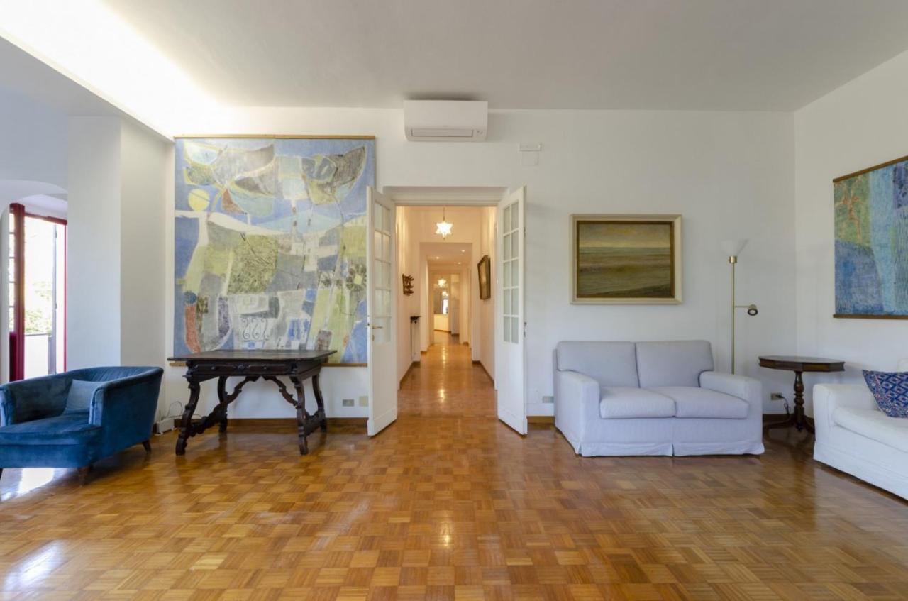 Joivy Apt With Amazing Sea View And Patio, Next To Port Of Rapallo Exterior photo